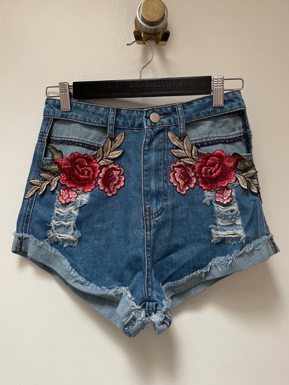 Embroidered Rose Distressed Denim Shorts - Blue